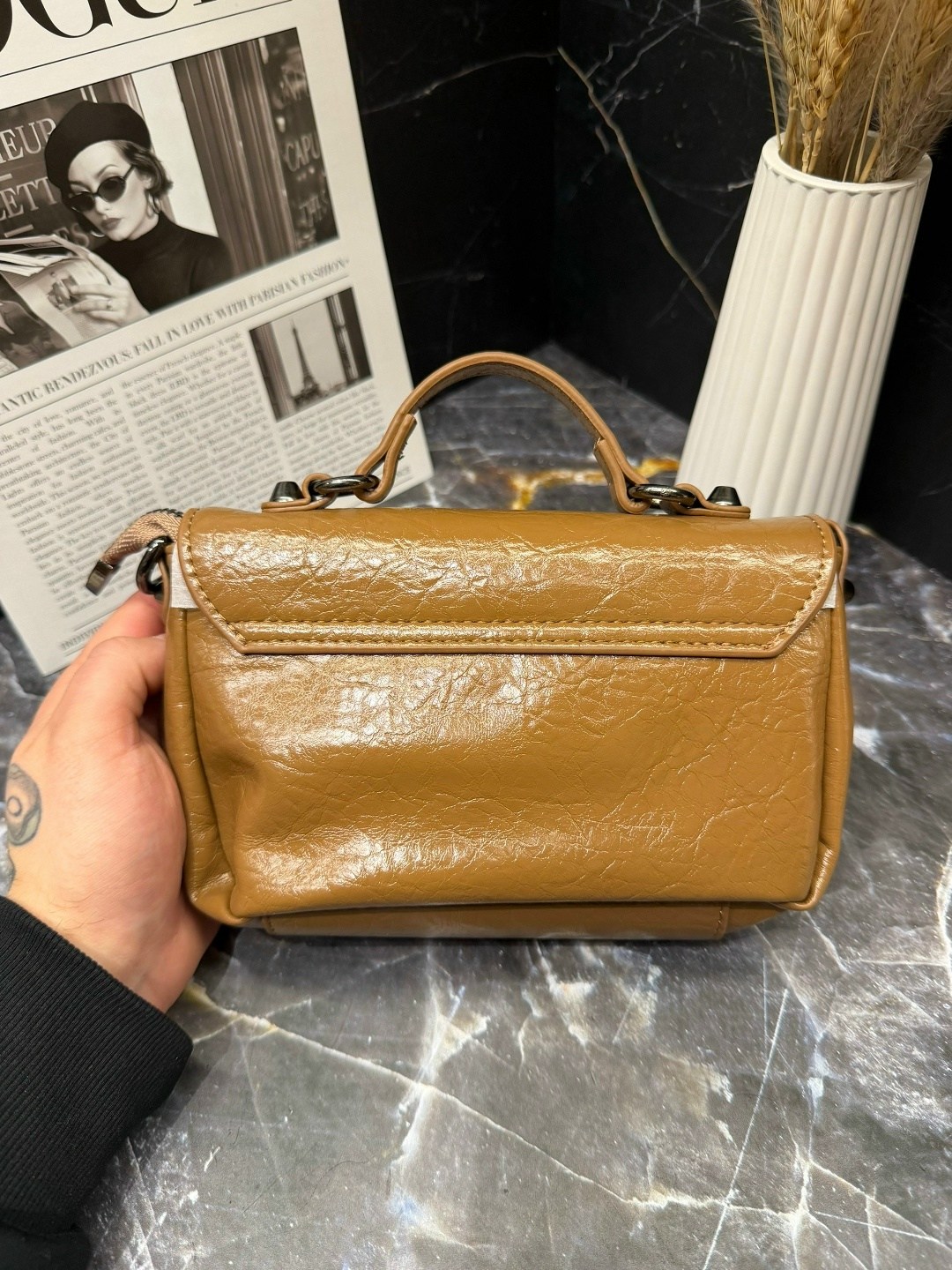 сумка balenciaga,сумка женская balenciaga,сумка,сумка женская,стильная сумка