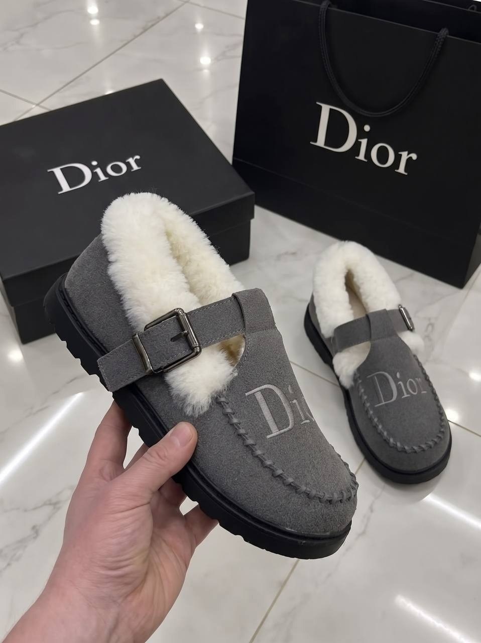 женские замшевые ботинки louis vuitton colorado comfort на меху бежевые,женские замшевые ботинки louis vuitton colorado comfort на меху черные,ботинки louis vuitton,лоферы с мехом louis vuitton,женски