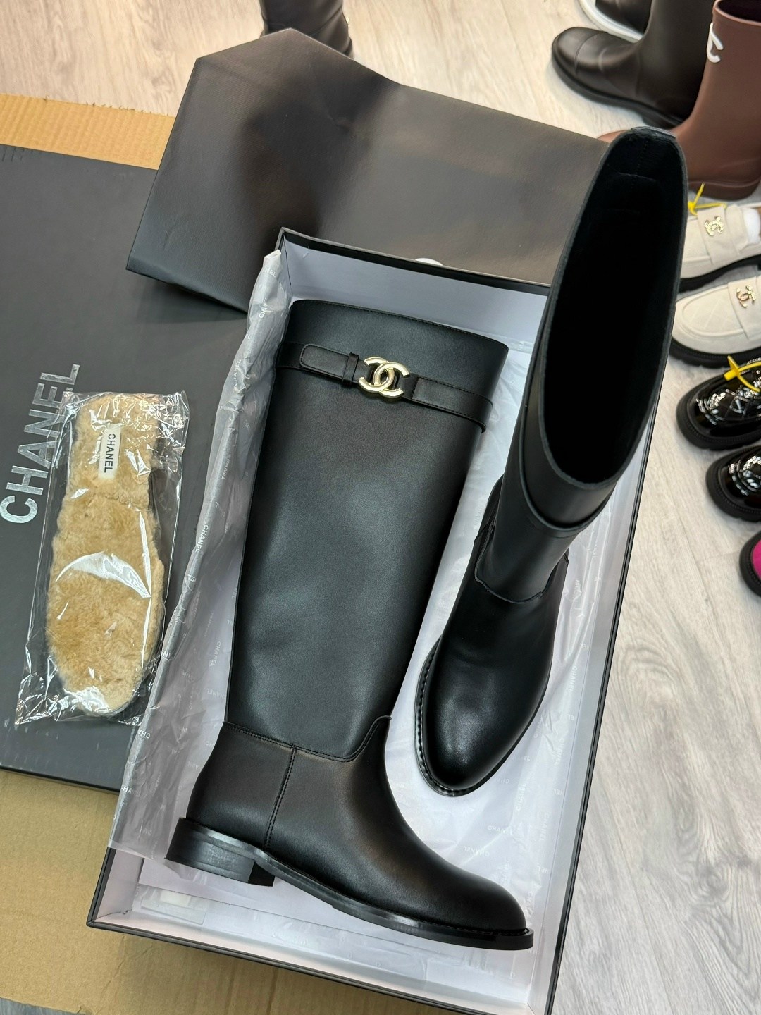 ,сапоги,женские сапоги,сапоги chanel,сапоги шанель
