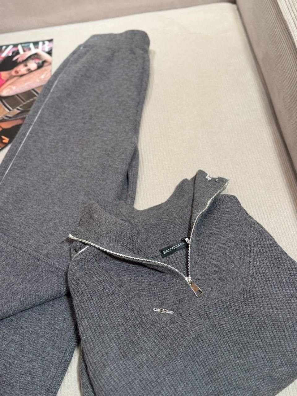 спортивный костюм brunello cucinelli,трикотажные костюмы,спортивный костюм loro piana,спортивные костюм,костюм женский