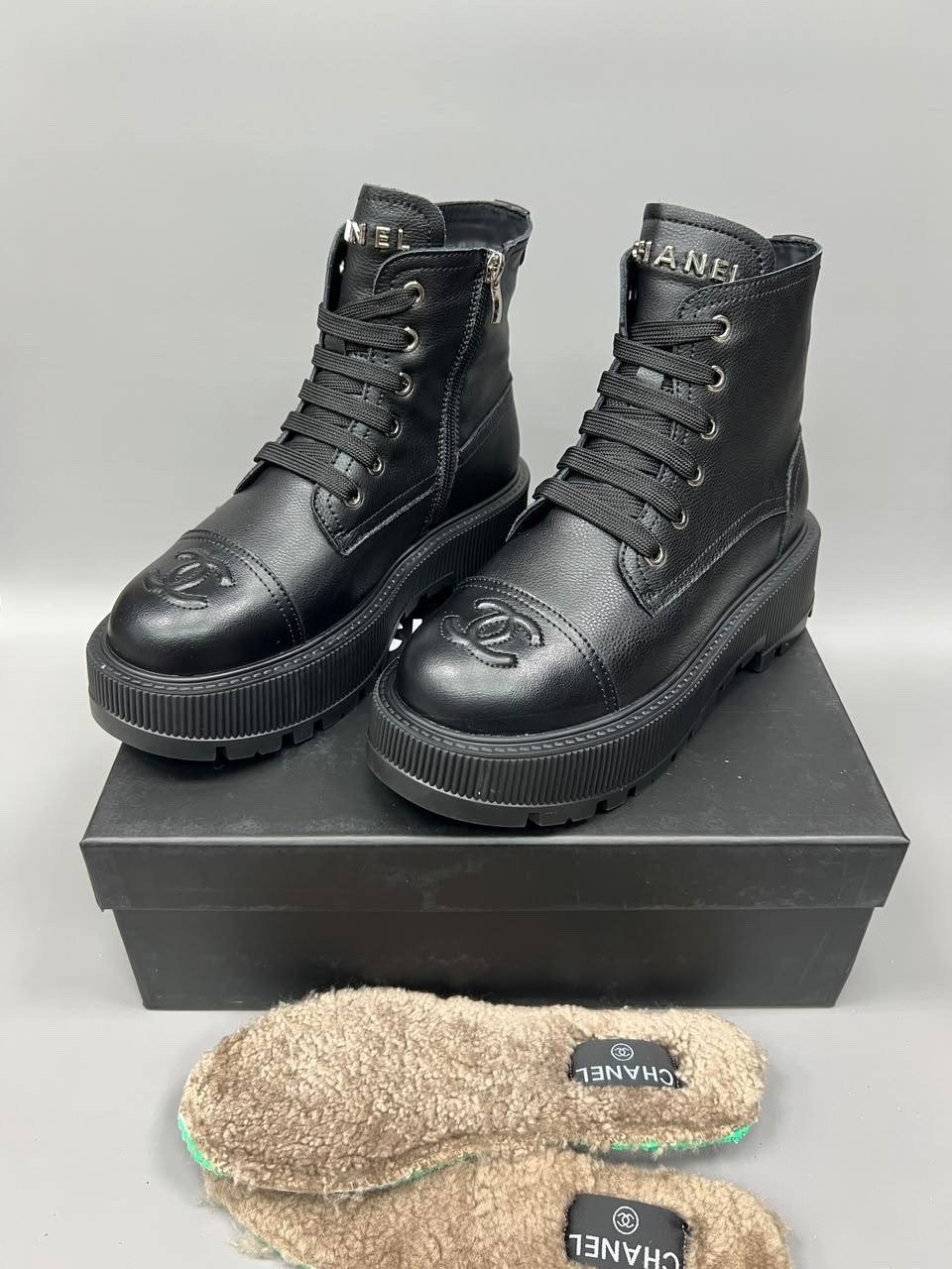 ботинки chanel,ботинки женские chanel,,chanel boots,chanel женские кожаные ботинки с мехом premium