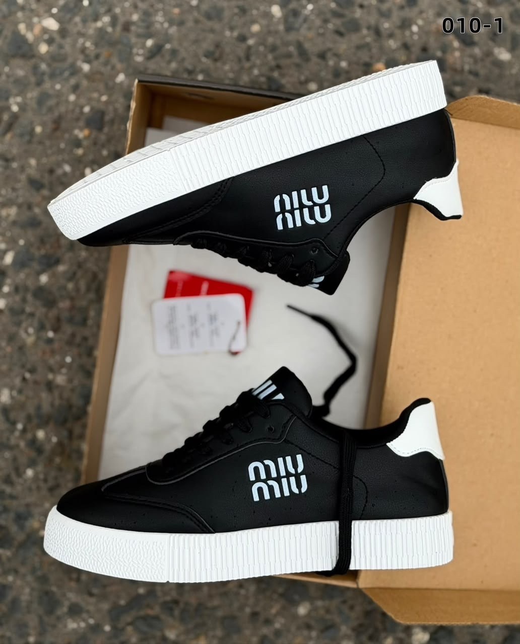 ,кроссовки женские miu miu,кроссовки женскиe,женская ,кроссовки черные