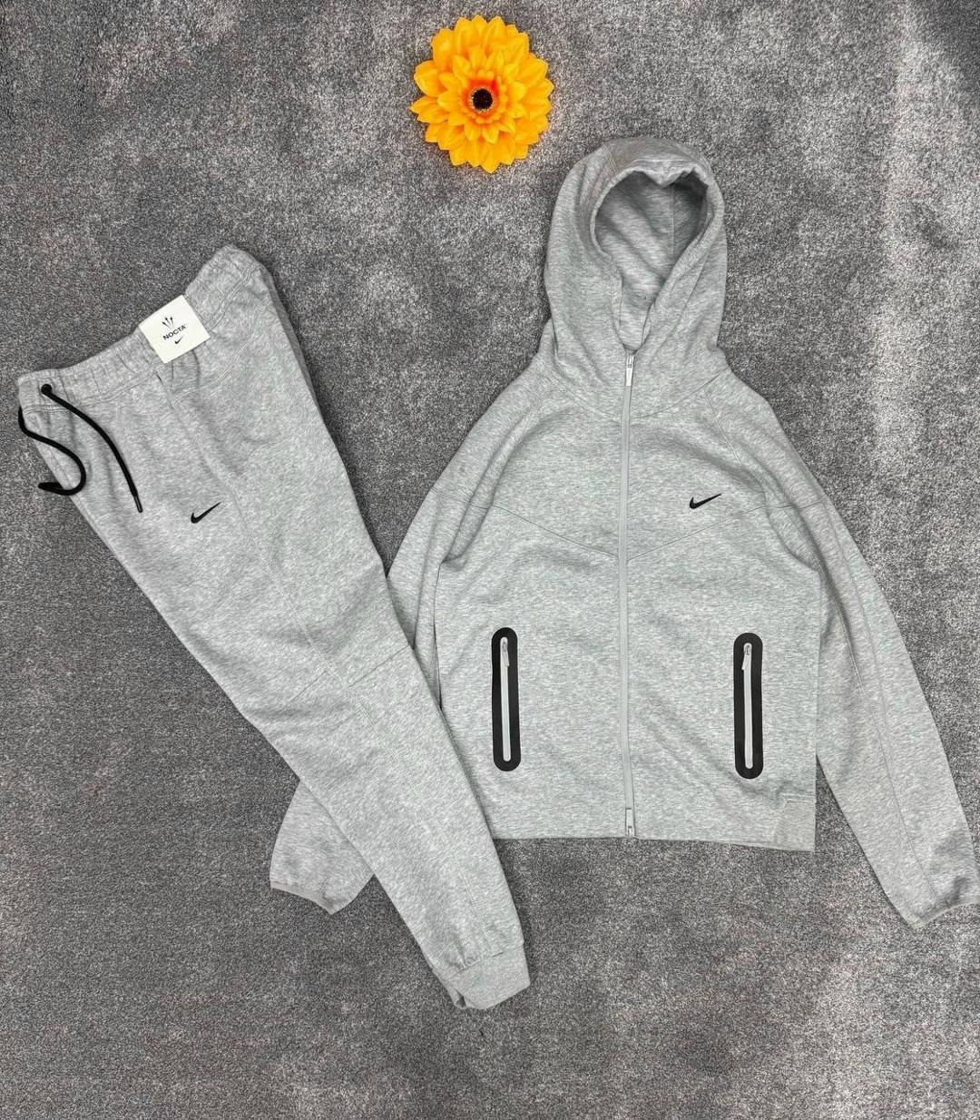 спортивный костюм nike,костюм nike tech fleece nocta черный,спортивный костюм мужской nike tech fleece nokta drake,костюм для мужчин,спортивный костюм на флисе nike