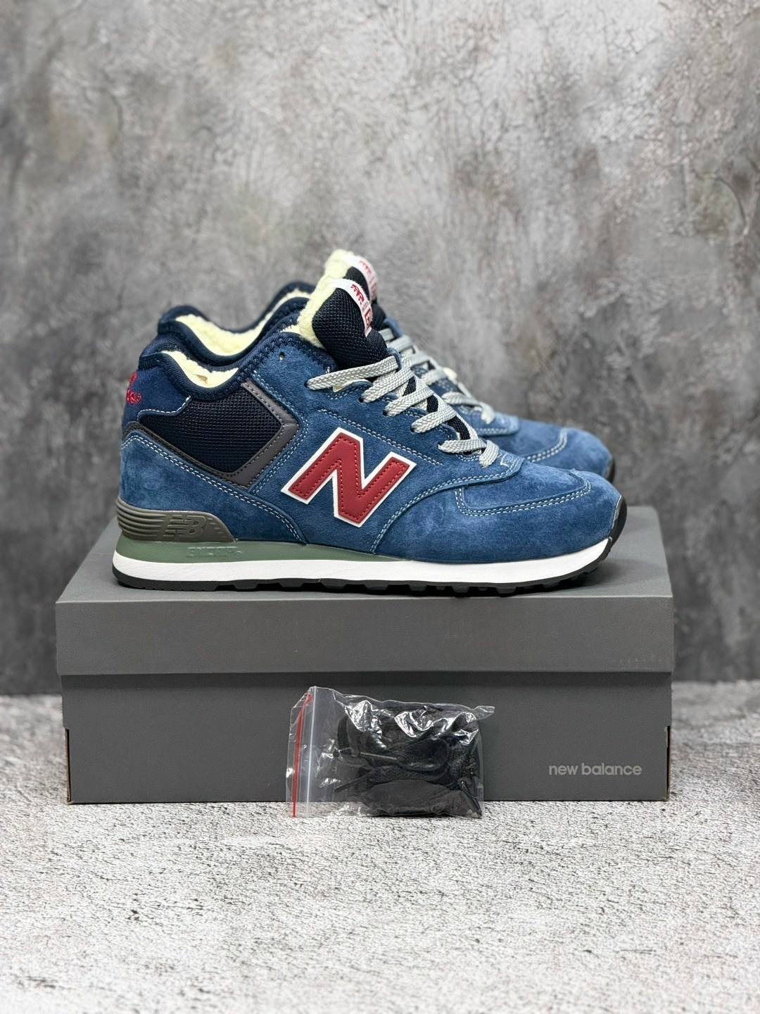 кроссовки зимние new balance 574,кроссовки зимние new balance 574 mid цвет синий,кроссовки new balance 574 высокие зимние,кроссовки new balance 574 синие на меху,кроссовки new balance 574