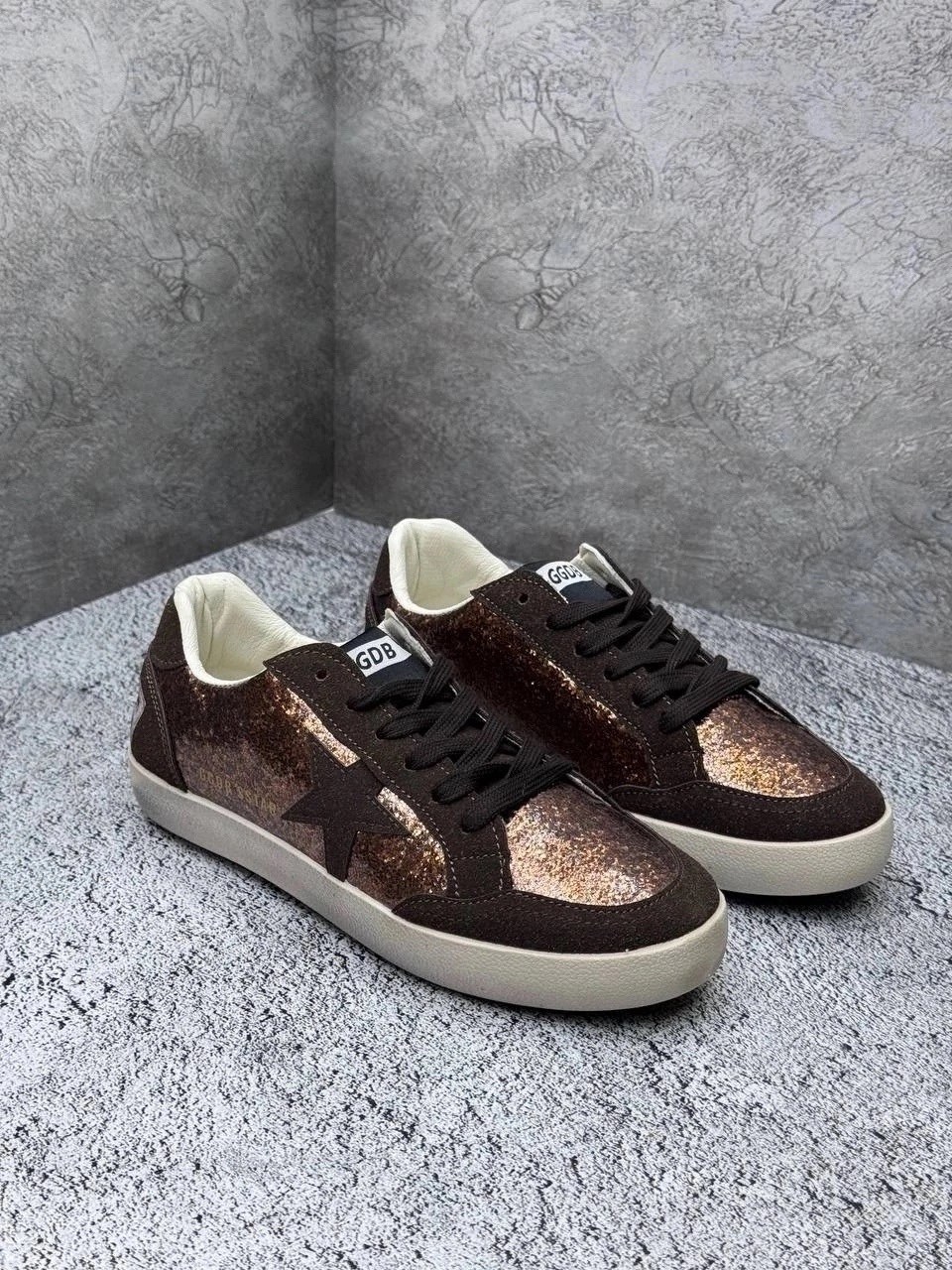 ,кроссовки golden goose,кроссы,кеды golden goose,коричневые кроссовки
