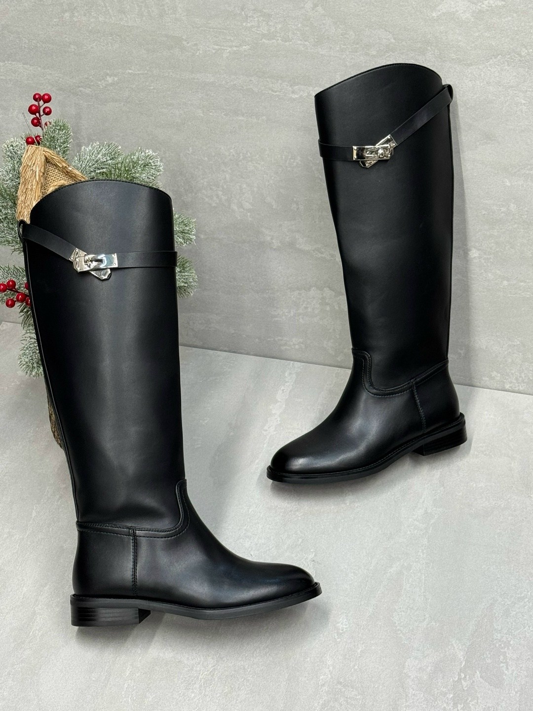 сапоги hermes,сапоги женские hermes кожаные размер 36-40,сапоги hermes жокейские,сапоги женские hermes,женские кожаные сапоги hermes чёрного цвета