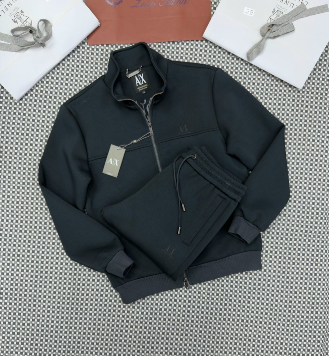 спортивный костюм brunello cucinelli,костюм brunello cucinelli,спортивный костюм мужской,спортивный костюм armani