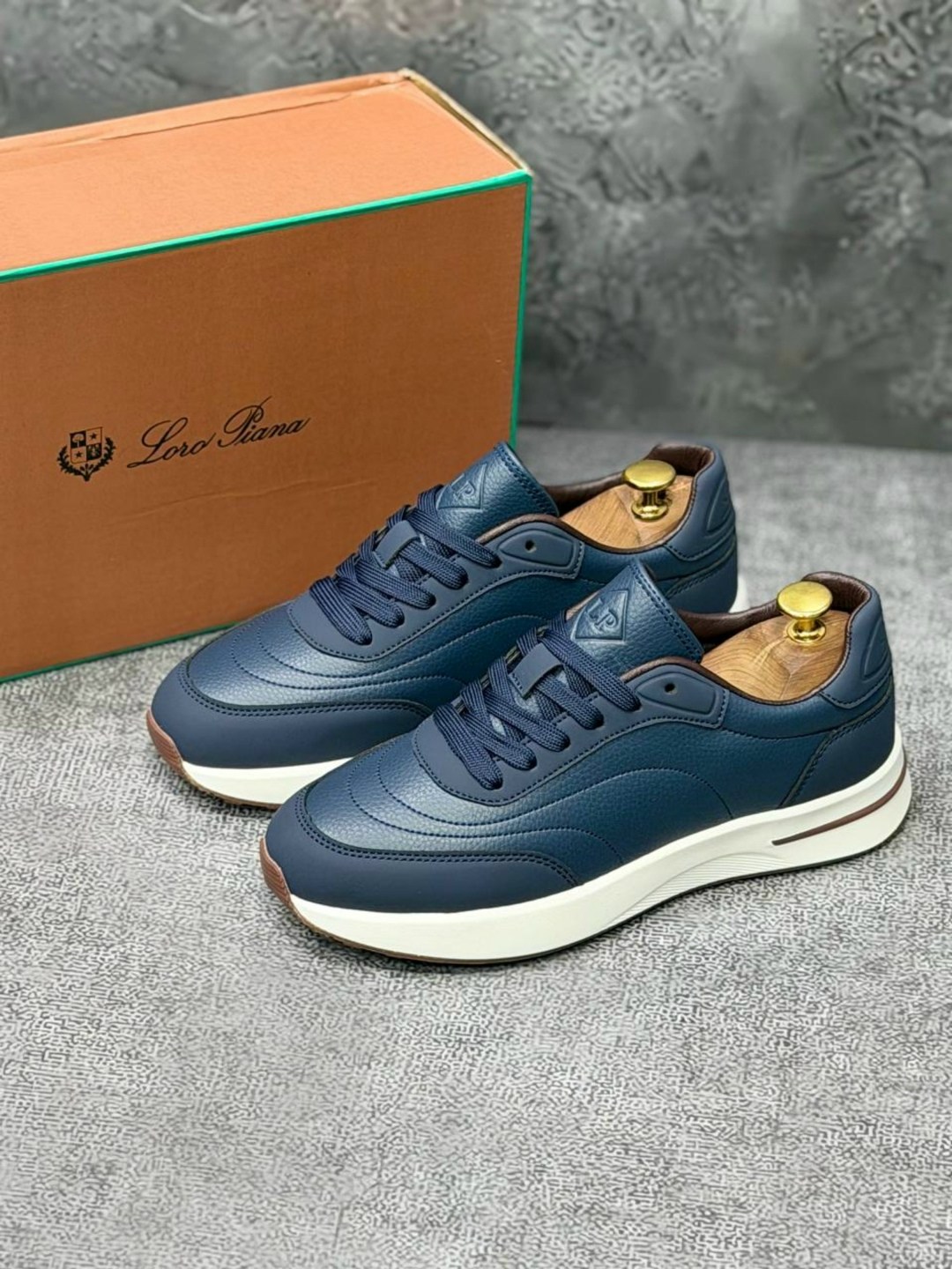 кроссовки мужские,кроссовки loro piana,,спортивная ,кожаные кроссовки мужские