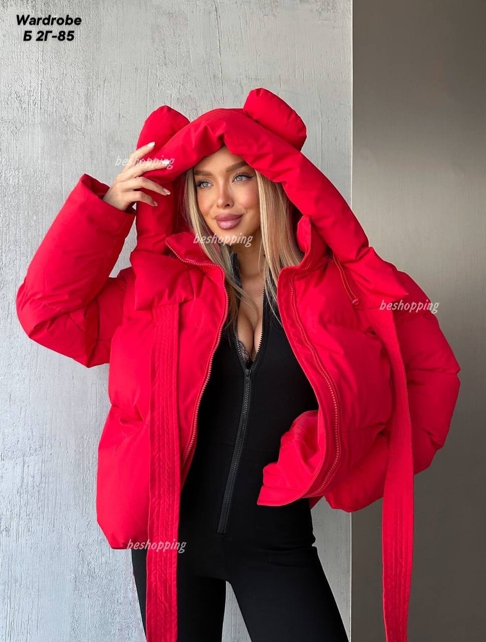 куртка зимняя с капюшоном оверсайз короткая kelly charm,куртка зимняя женская,куртка пуховик оверсайз с капюшоном,куртка оверсайз,женская куртка