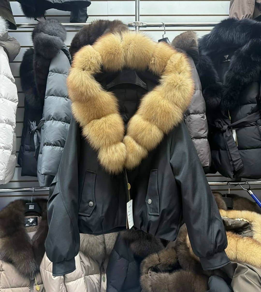 пуховик с натуральным мехом,парка с мехом,куртка с мехом,парка с натуральным мехом,женские пуховики