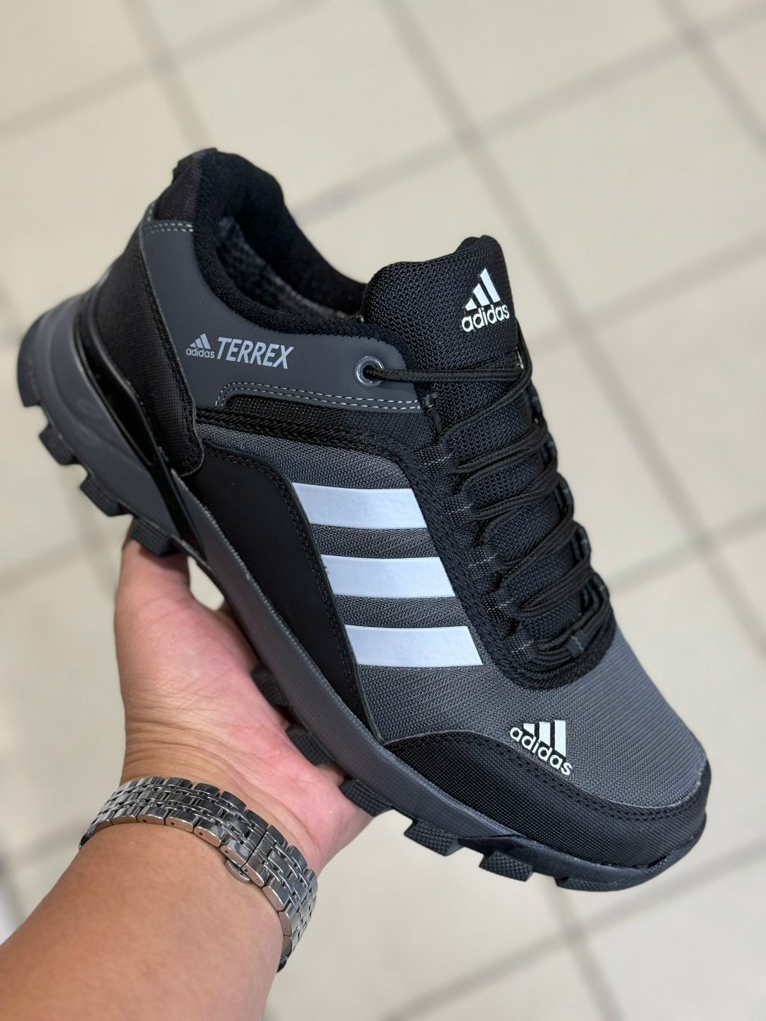 кроссовки adidas terrex,кроссовки мужские adidas terrex,мужские кроссовки adidas,кроссовки высокие утепленные adidas terrex,кроссовки adidas