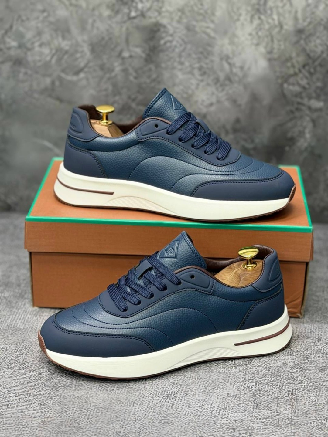кроссовки мужские,кроссовки loro piana,,спортивная ,кожаные кроссовки мужские