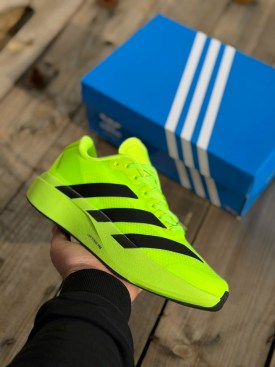 Кроссовки