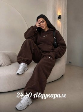 Костюм