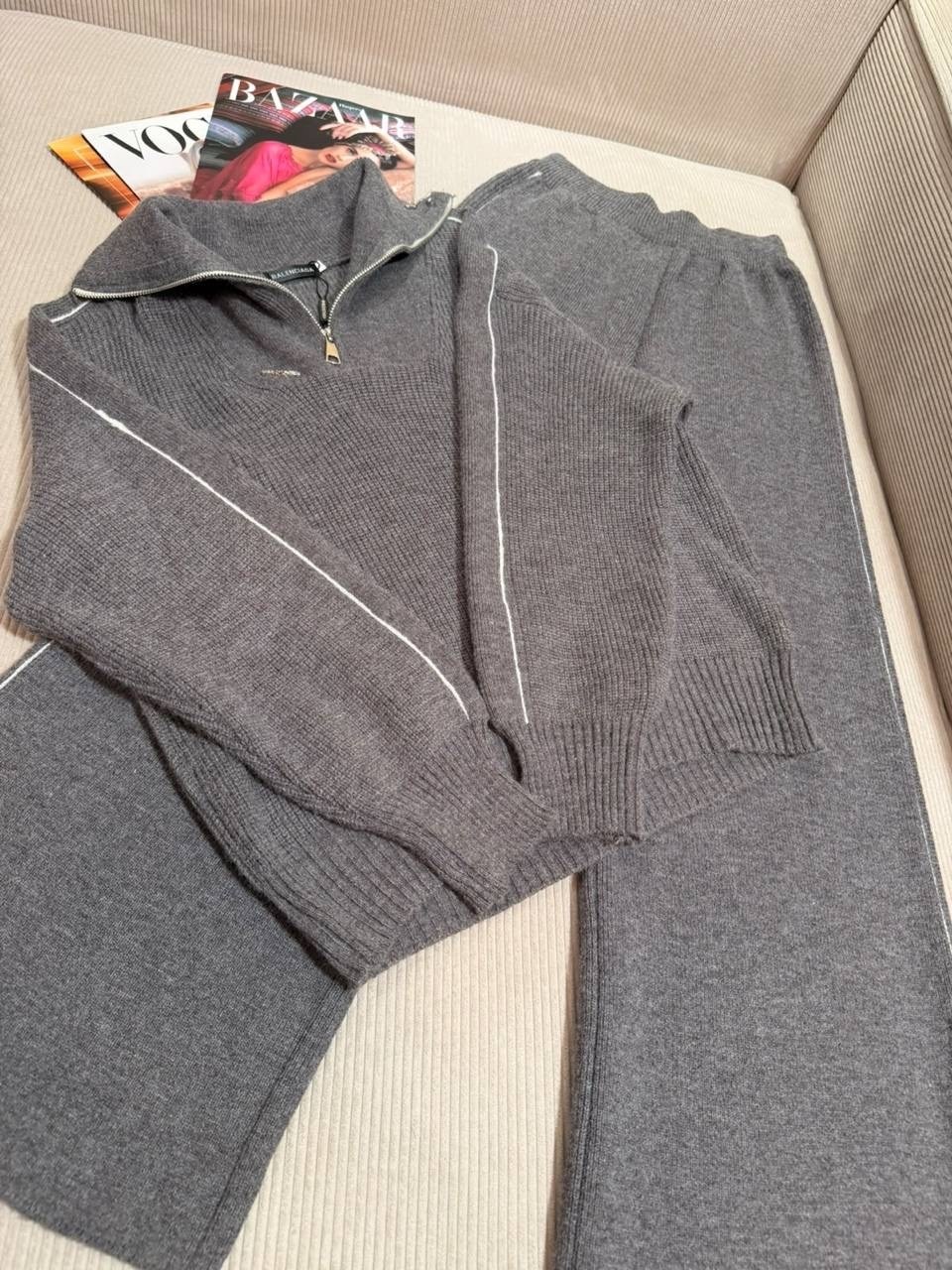спортивный костюм brunello cucinelli,трикотажные костюмы,спортивный костюм loro piana,спортивные костюм,костюм женский