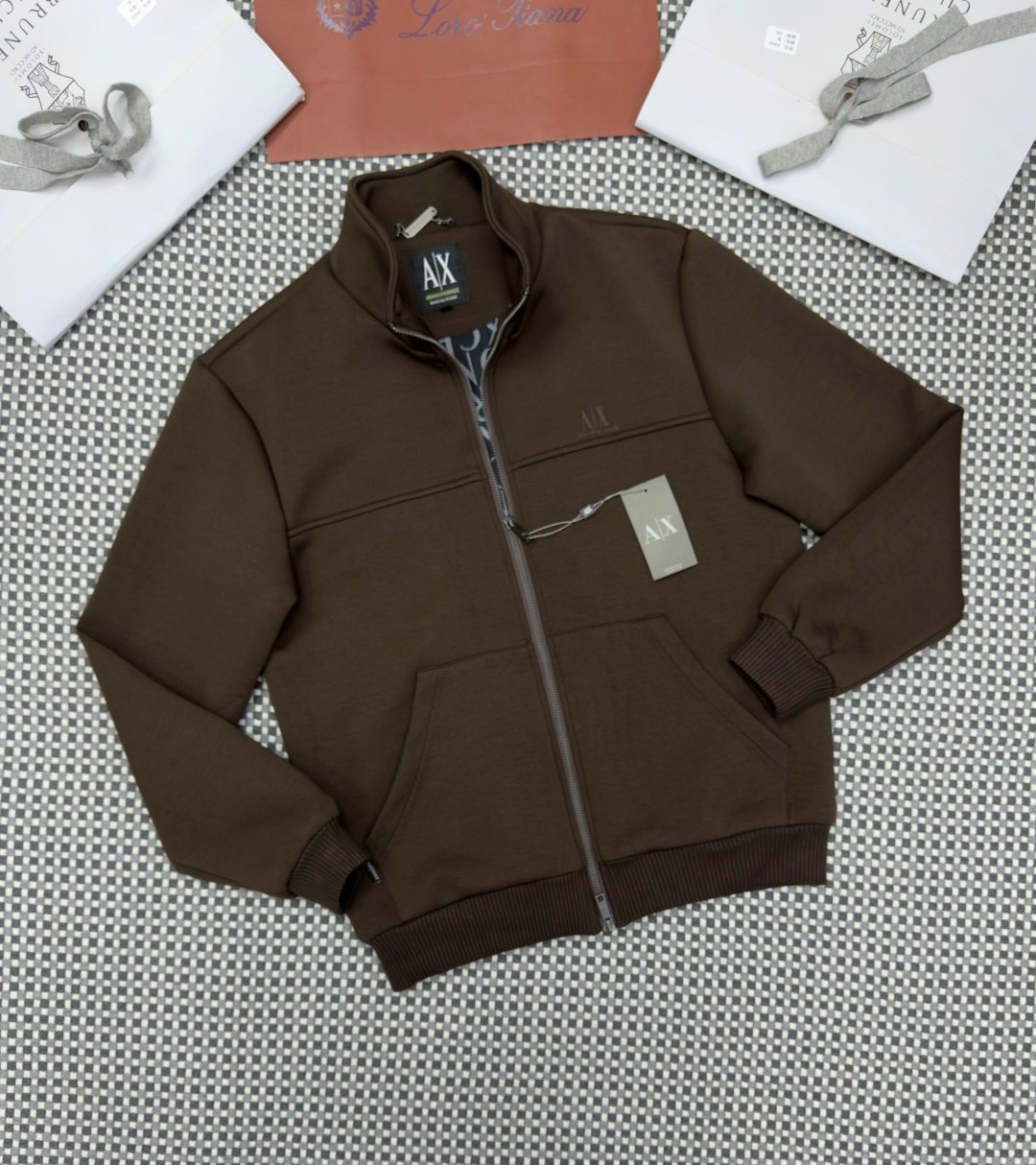 спортивный костюм brunello cucinelli,костюм brunello cucinelli,спортивный костюм мужской,спортивный костюм armani