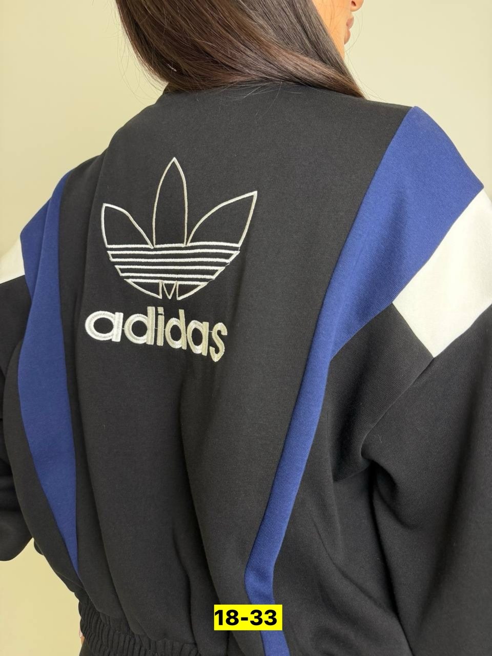 женский спортивный костюм adidas,женский спортивный костюм,адидас ориджинал женский костюм адидас,спортивный костюм,велюровый костюм адидас женский