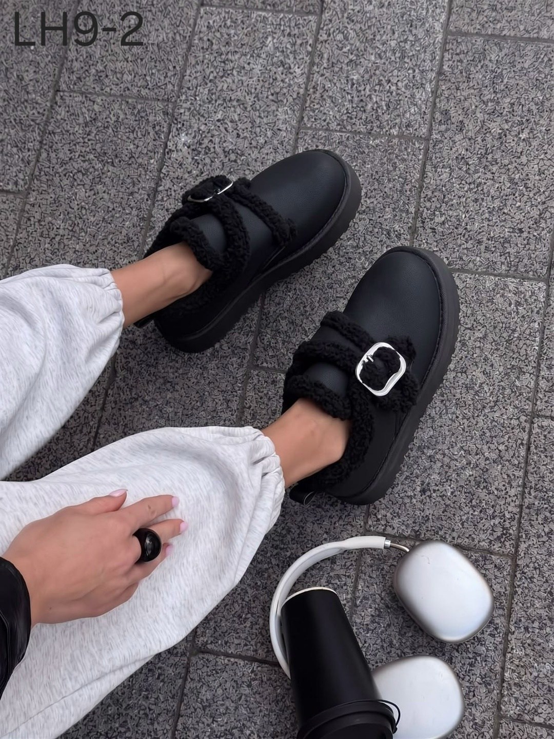 угги мини зимние на толстой подошве elook shoes 287205015,,угги женские, женская зимняя,угги зимние полуботинки классические jialu
