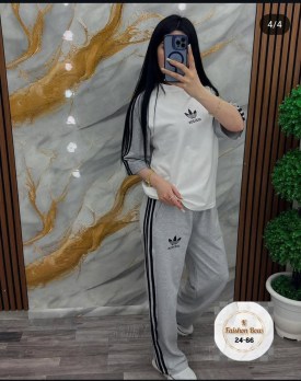 Костюм