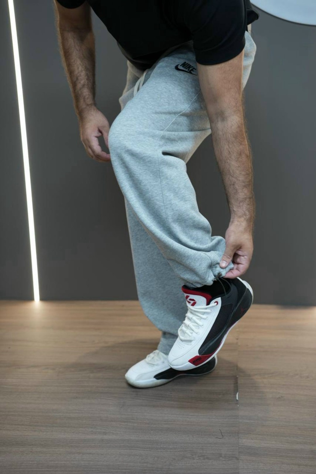 спортивные штаны,спортивные штаны для мужчин,штаны серые,спортивные штаны серый,спортивные штаны nike