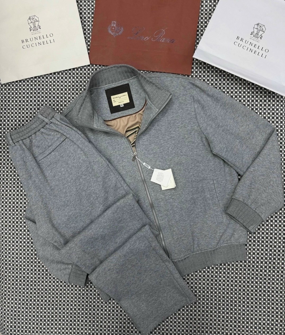 спортивный костюм brunello cucinelli,спортивный костюм stefano ricci,костюм спортивный loro piana,кашемировый костюм loro piana,костюм brunello cucinelli