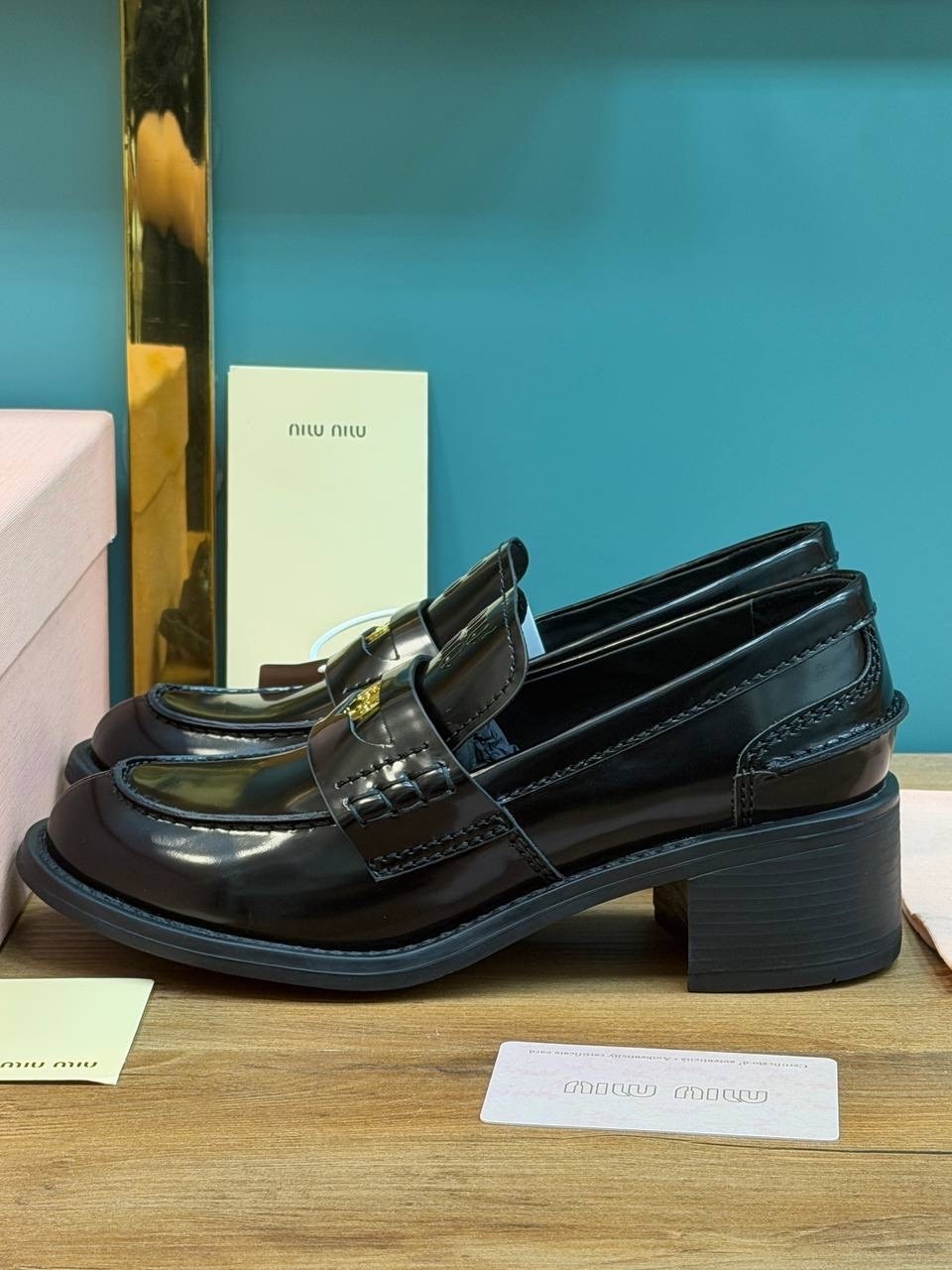 ,туфли miu miu кожаные лоферы,лоферы прада,лоферы женские,лоферы женские прада