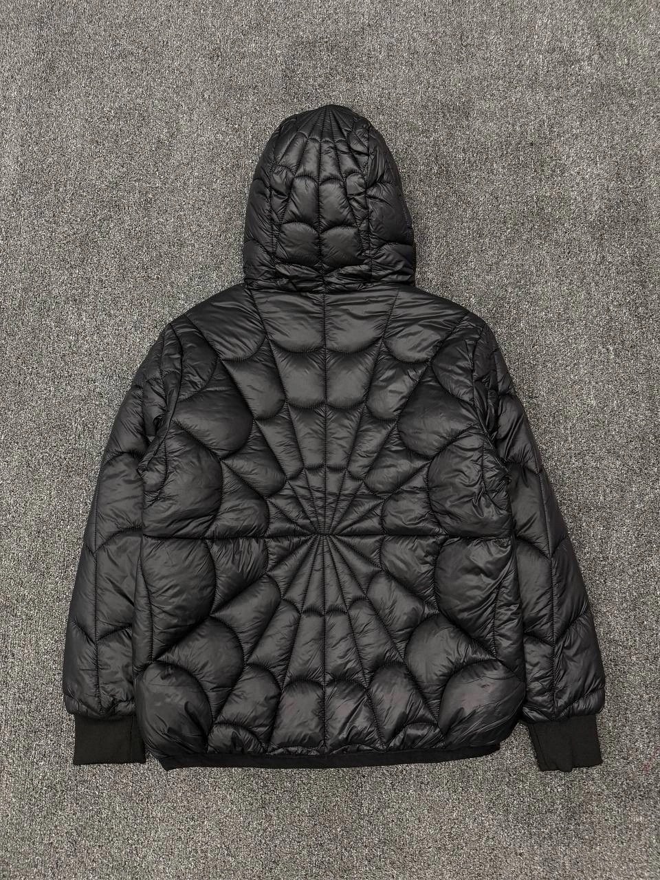 пуховик moncler spider,moncler spider puffer jacket,куртка moncler x spider man,куртка moncler x spider man moncler цвет черный,монклер куртка