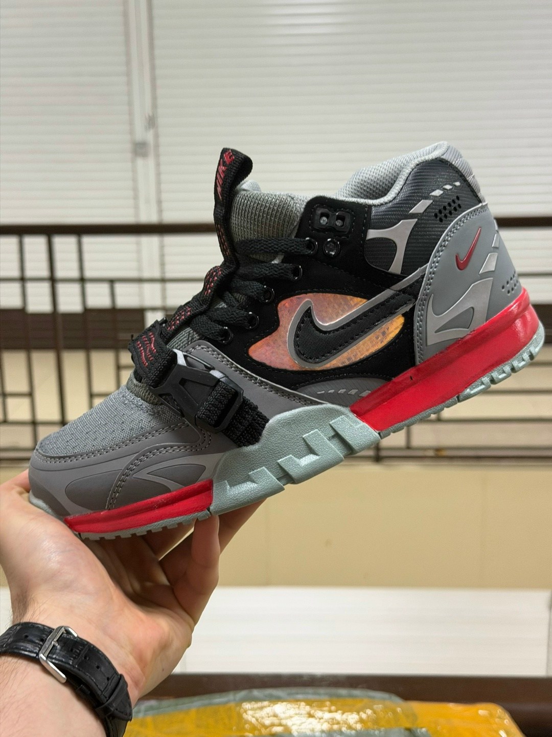 кроссовки nike air trainer 1 sp,кроссовки nike air trainer 1,кроссовки nike air trainer 1 honeydew серый,кроссовки nike air trainer 1 utility,кроссовки спортивные nike air trainer 1 sp