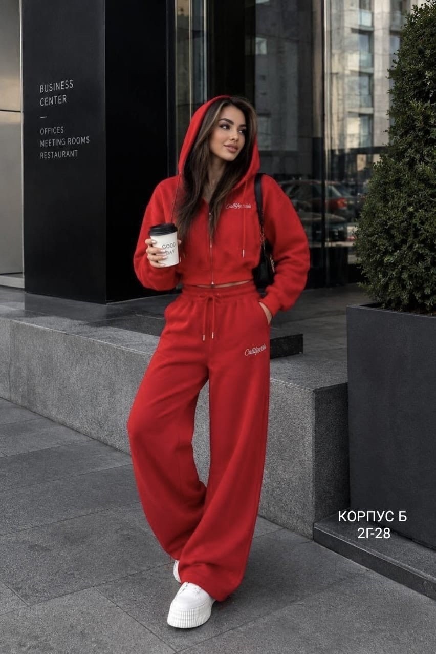 костюм спортивный,спортивный костюм женский,спортивный костюм спортивные костюмы,костюм стильный,спортивный костюм стильный