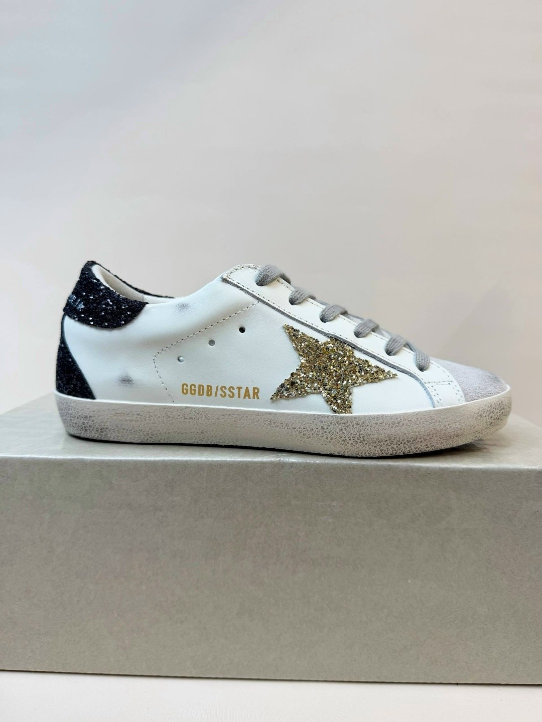 ,golden goose кроссовки,golden goose,спортивные туфли golden goose,golden goose кеды