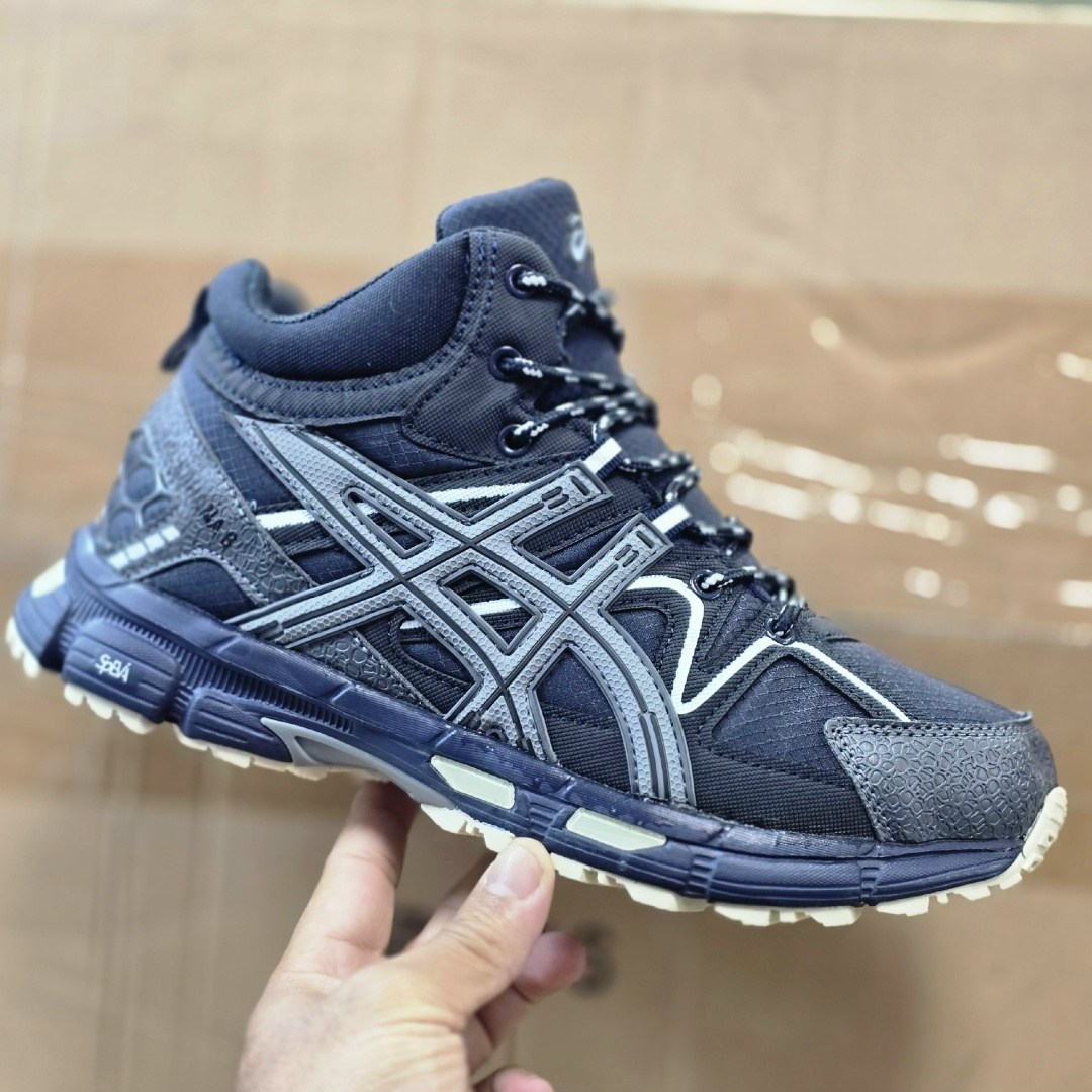 зимние кроссовки nike p-6000 high,кроссовки зимние nike,зимние кроссовки nike air zoom vomero 5 mid,зимние кроссовки с мехом nike p-6000 high,мужские зимние кроссовки nike