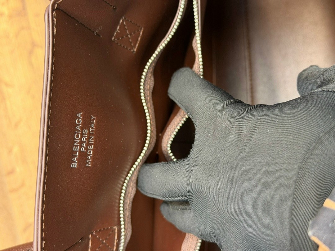 balenciaga сумка,сумка balenciaga bel air из замши,сумка женская balenciaga,сумка из натуральной кожи balenciaga женская,сумка balenciaga натуральная кожа и замша