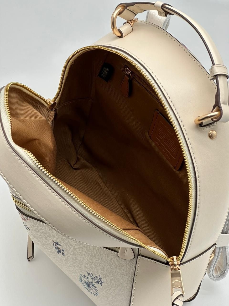 рюкзак женский coach,рюкзак женский бежевый,coach рюкзак,рюкзак женский guess,брендовые рюкзаки