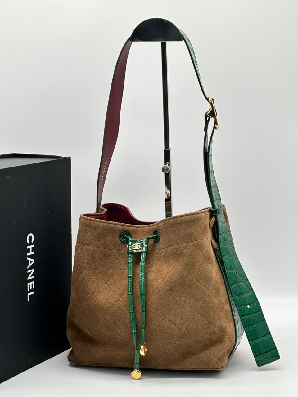 сумка chanel,женская замшевая сумка chanel shopping bag бежевая с черным,замшевая сумка,сумка,сумки шанель