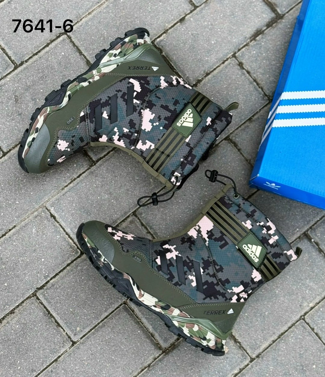 дутики adidas,,зимние сапоги adidas,кроссовки зимние adidas,кроссовки adidas