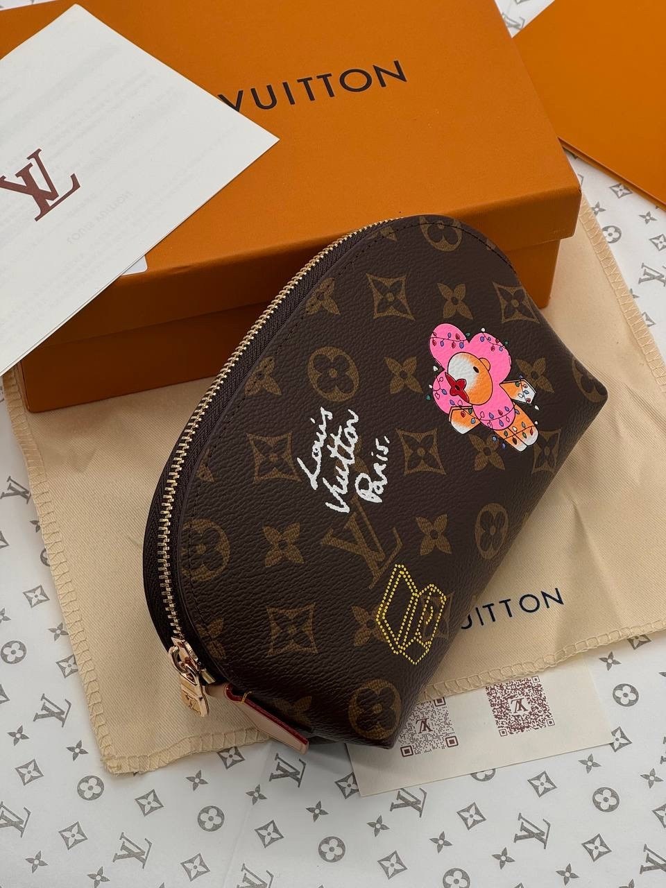 косметичка louis vuitton,louis vuitton косметичка louis vuitton,женская сумка louis vuitton,луи виттон косметичка,косметичка louis vuitton lv 175552124