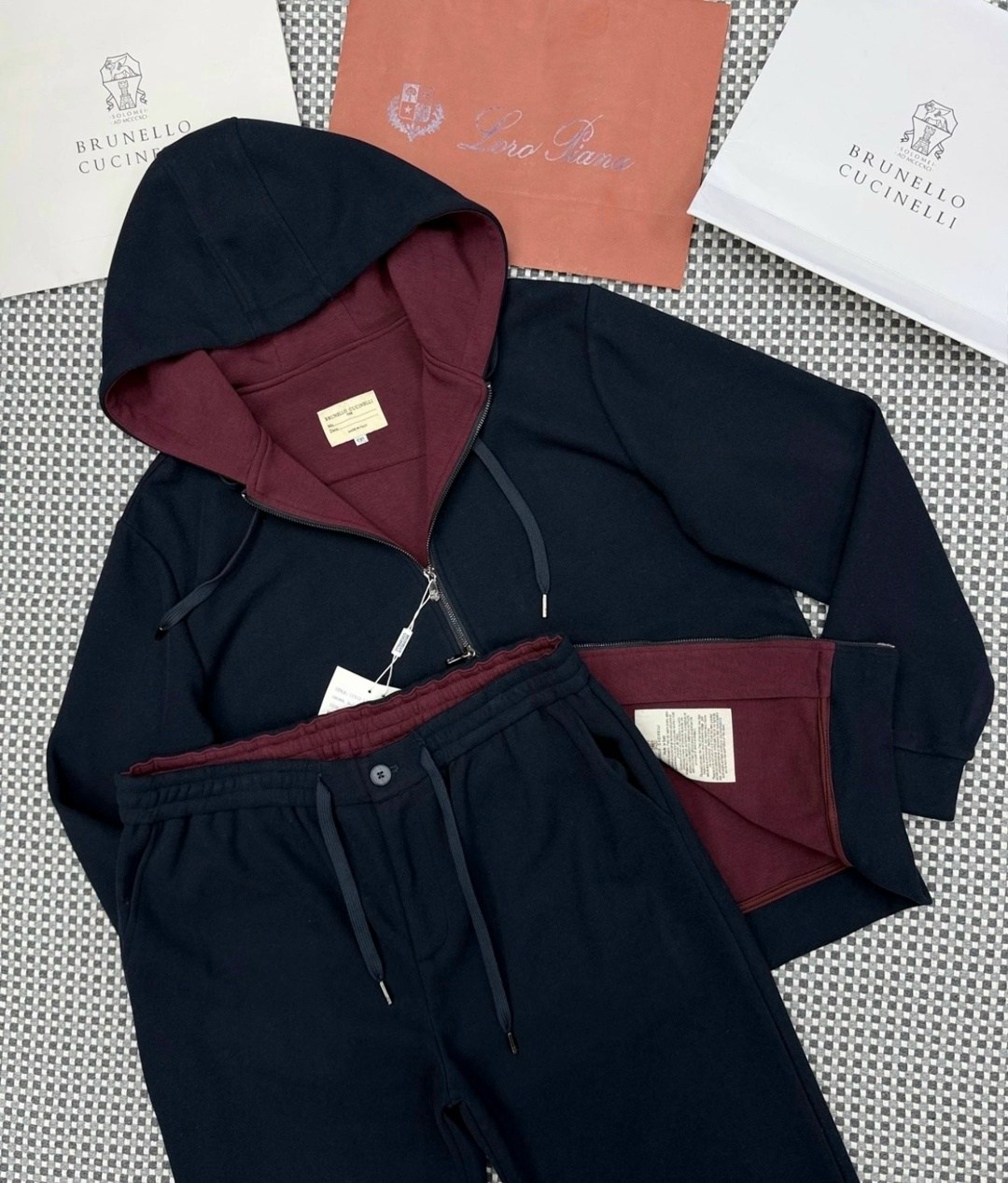спортивный костюм stefano ricci,костюм спортивный loro piana,спортивный костюм brunello cucinelli,спортивные костюм,мужской спортивный костюм