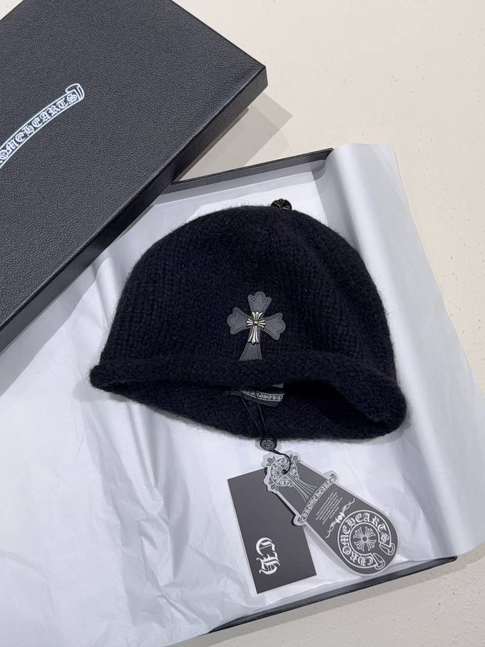 шапка chanel,шапка бини,модная шапка,вязаные шапки,шапка moncler