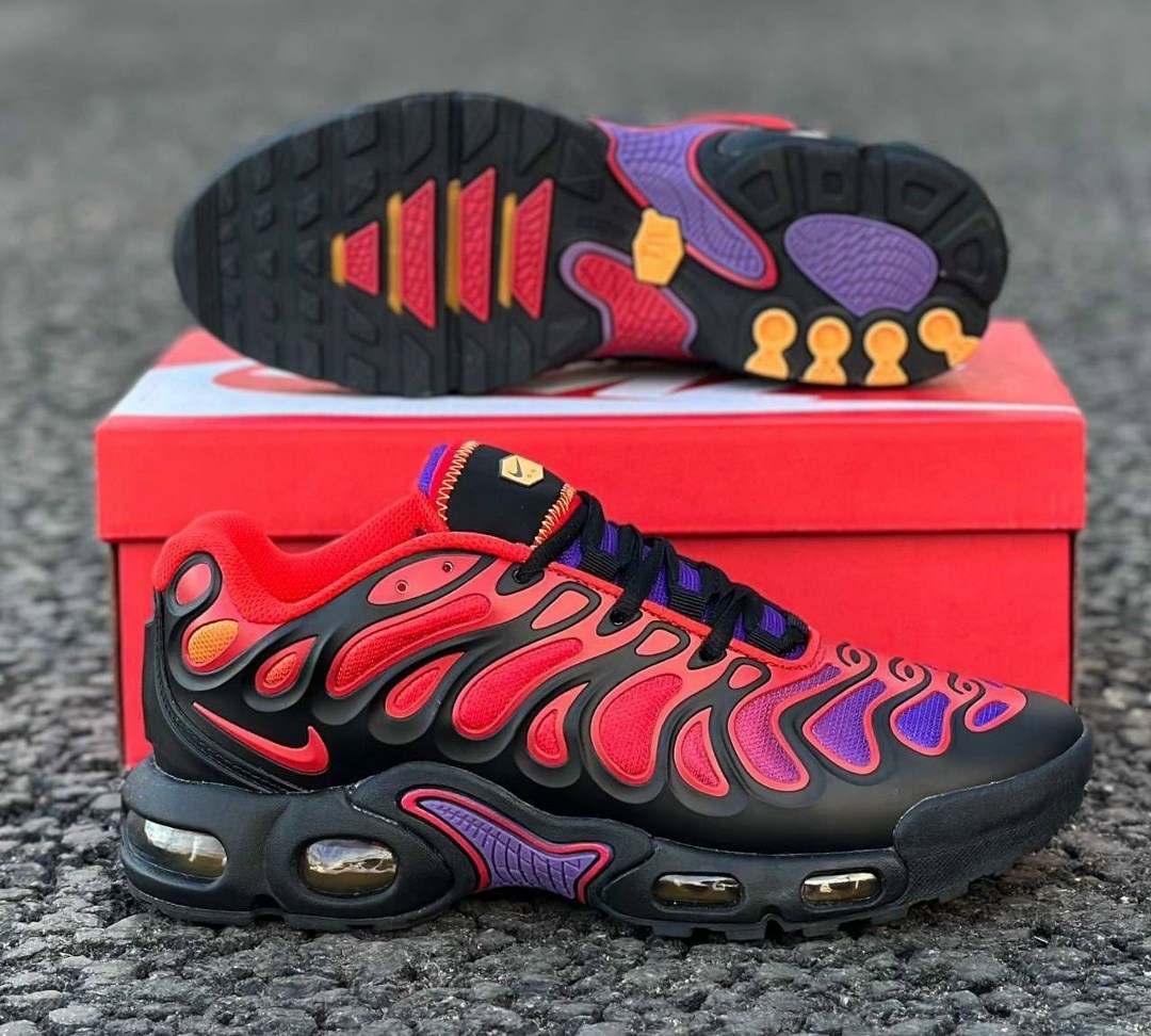 nike air max plus tn,кроссовки,nike air max plus,nike air max plus drift,supreme x nike air max plus tn