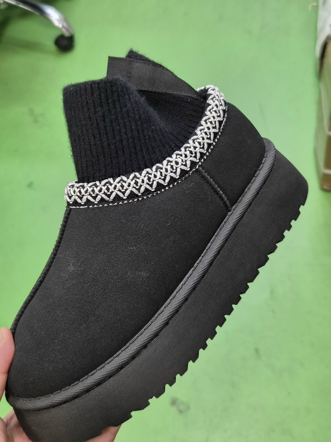 женские угги,,угги,тапки угг зимние с мехом из замши uggi 270842059, женская