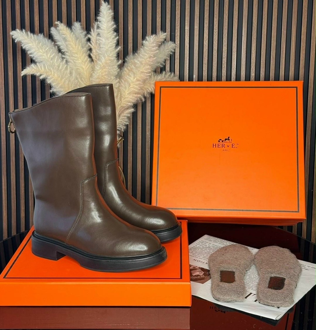 резиновые сапоги chanel,сапоги chanel,chanel rain boots,женские резиновые сапоги chanel,резиновые сапоги шанель