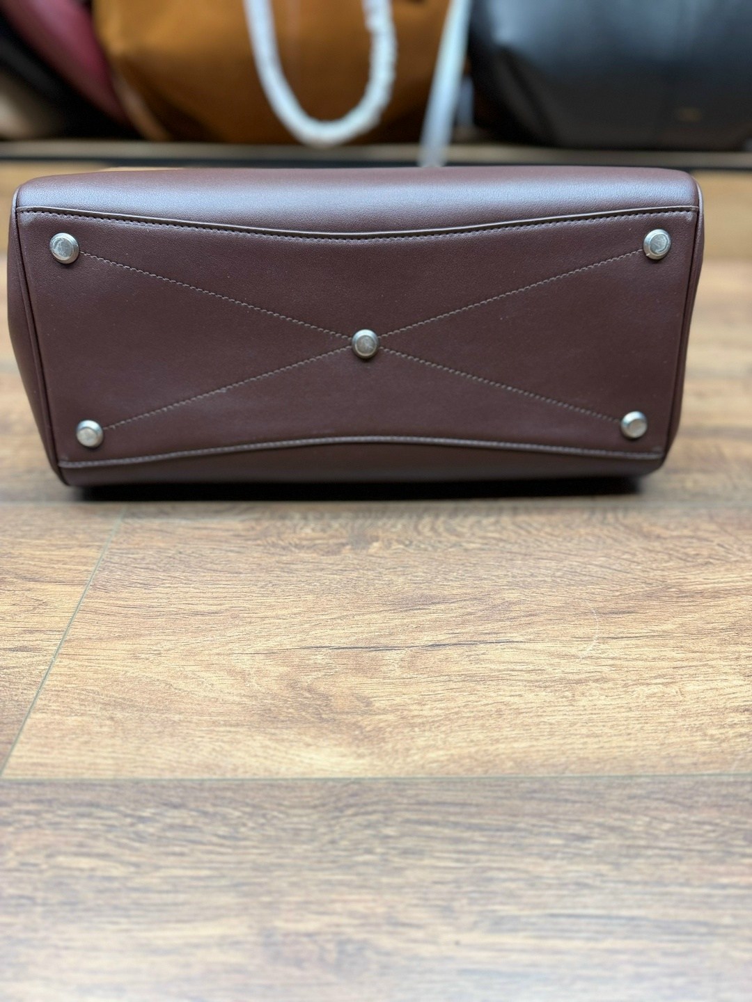 balenciaga сумка,сумка balenciaga bel air из замши,сумка женская balenciaga,сумка из натуральной кожи balenciaga женская,сумка balenciaga натуральная кожа и замша