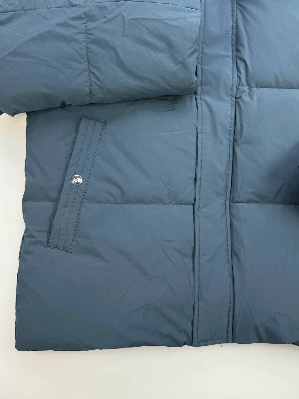 зимняя куртка мужская "armani exchange",зимние куртки мужские,куртка на зиму мужская,куртка зимняя,куртка мужской