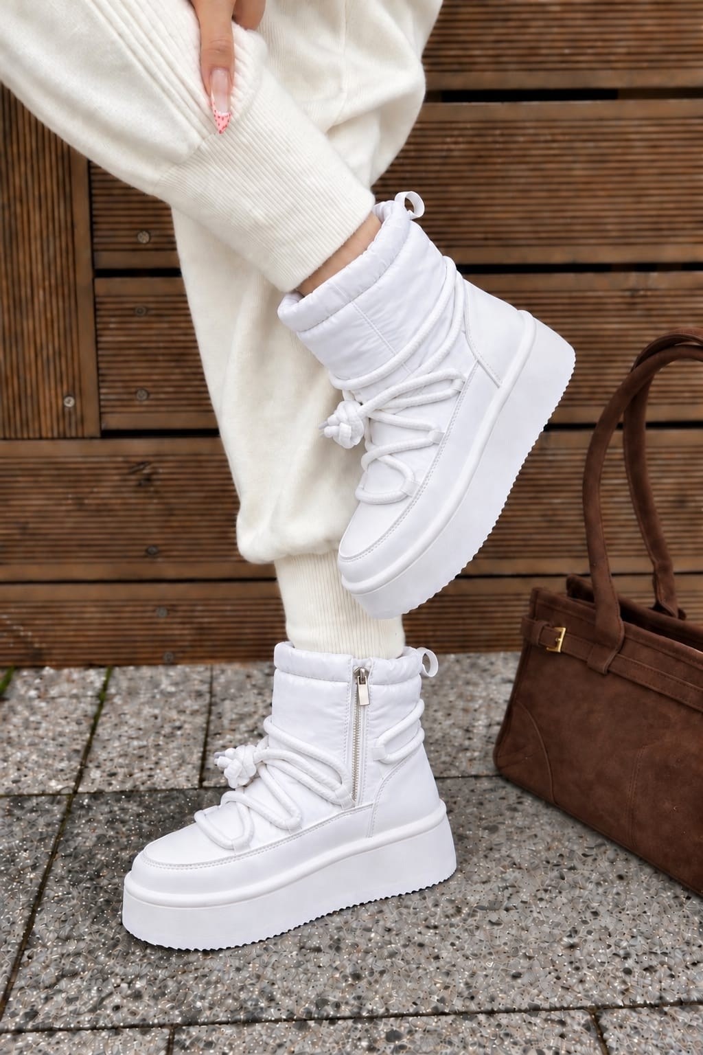 дутики женские,зимняя женская ,женские зимние сапоги fashion so-213-31,дутики,