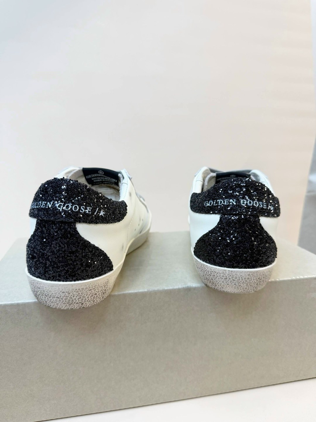 ,golden goose кроссовки,golden goose,спортивные туфли golden goose,golden goose кеды
