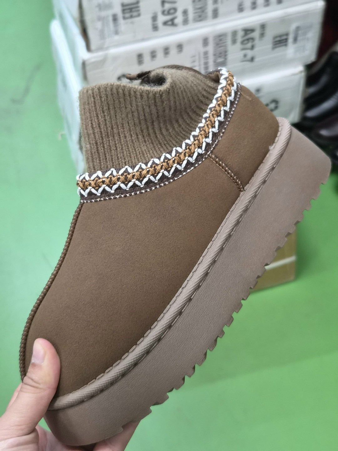 женские угги,,угги,тапки угг зимние с мехом из замши uggi 270842059, женская