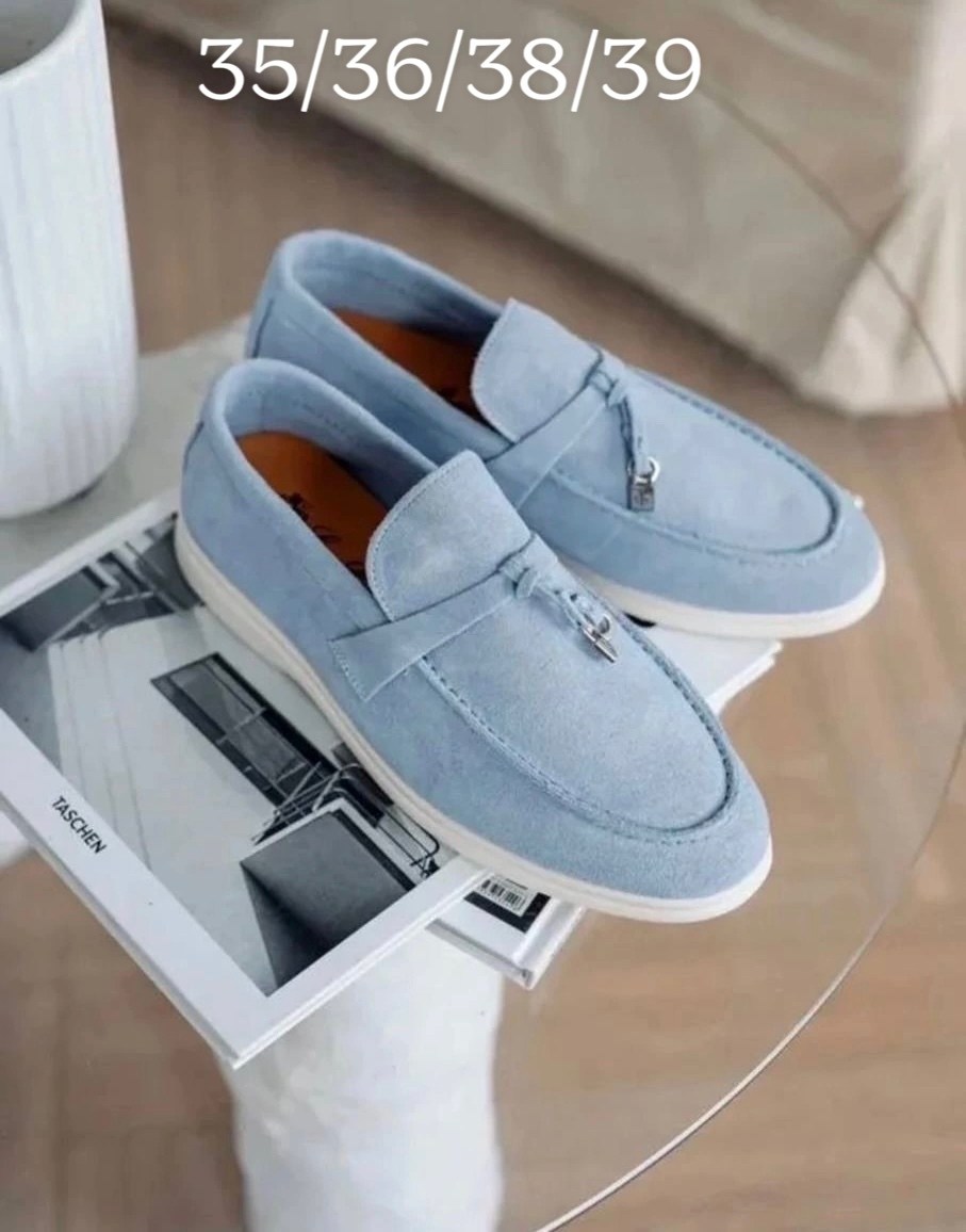 ,замшевые лоферы loro piana,лоферы loro piana,замшевые лоферы,лоферы женские loro piana