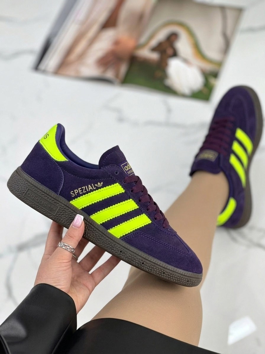 ,кроссовки adidas spezial,кроссовки adidas,кроссовки adidas wmns handball spezial active purple solar green,adidas spezial фиолетовые