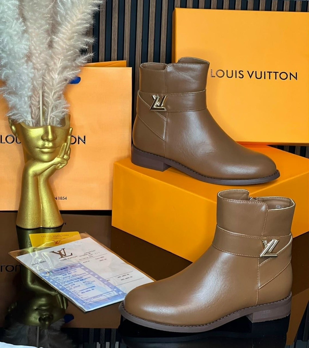 ботинки louis vuitton,,короткие сапоги,женская ,женские ботильоны louis vuitton