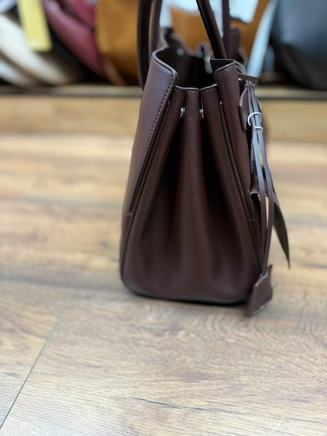 balenciaga сумка,сумка balenciaga bel air из замши,сумка женская balenciaga,сумка из натуральной кожи balenciaga женская,сумка balenciaga натуральная кожа и замша